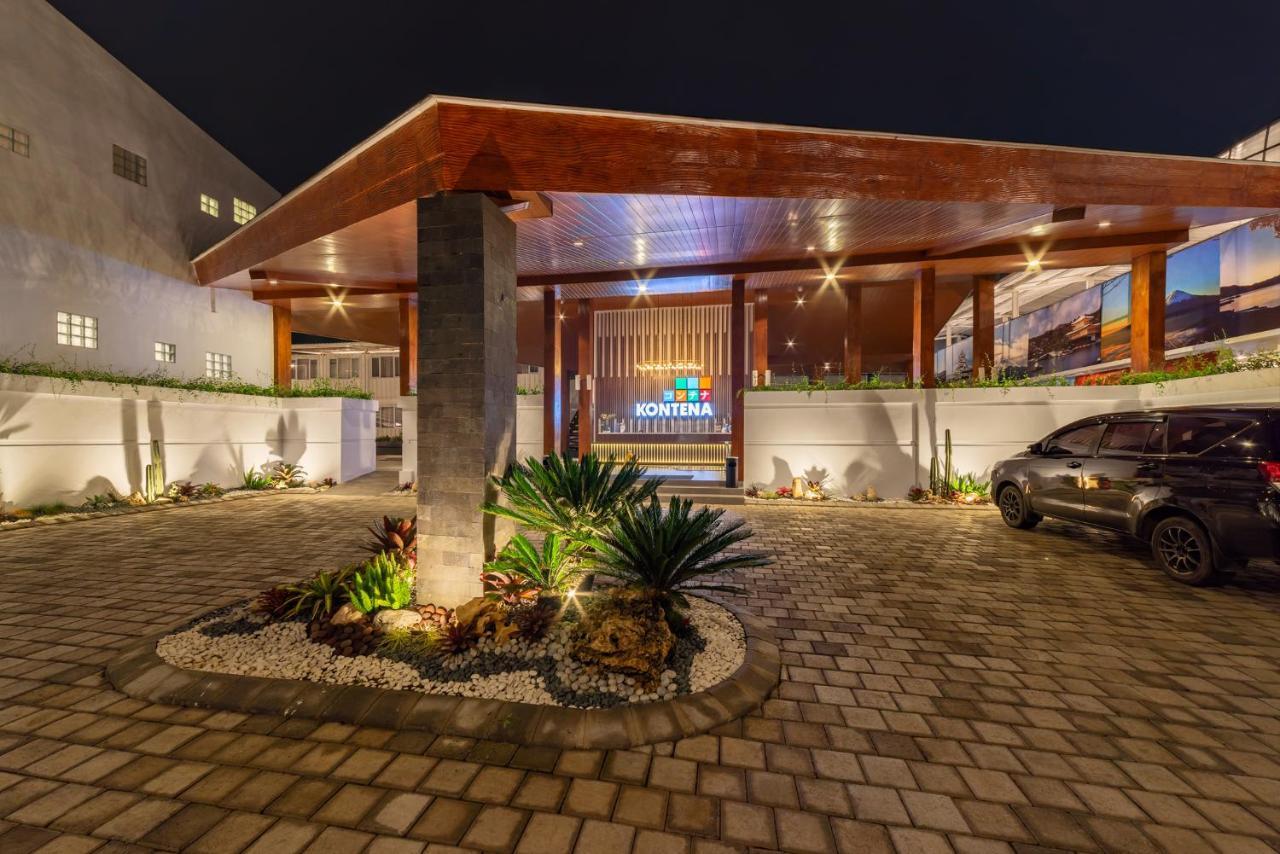 Kontena Hotel Batu  Exterior foto